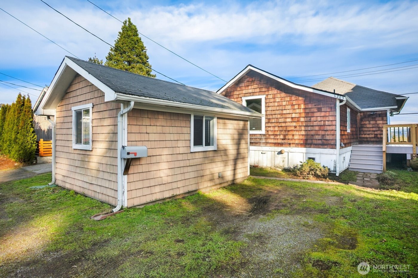 4205 34th Avenue S, Seattle, WA 98118