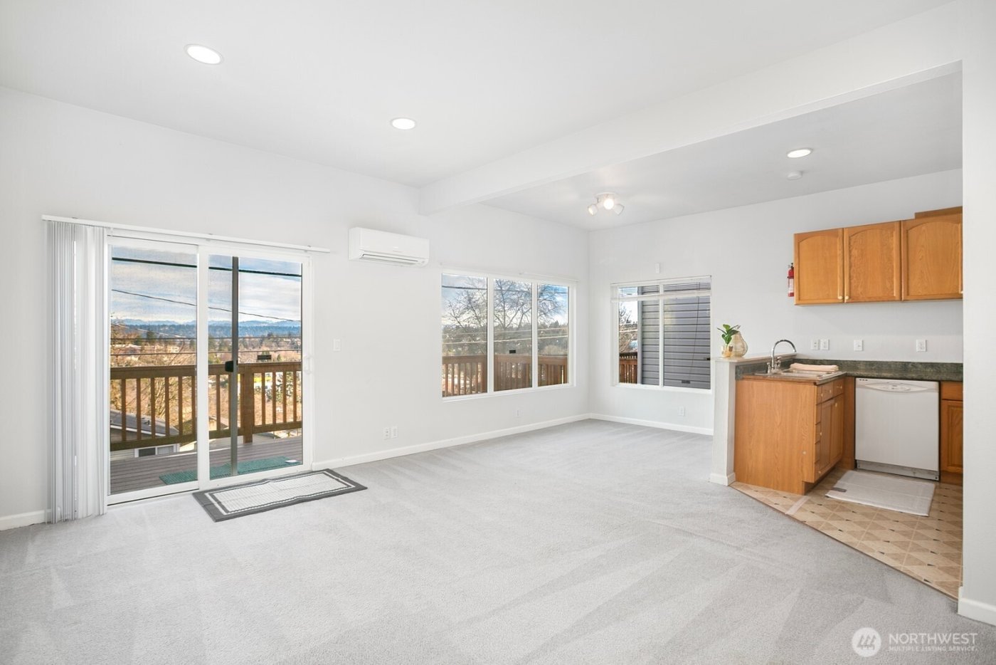 4205 34th Avenue S, Seattle, WA 98118