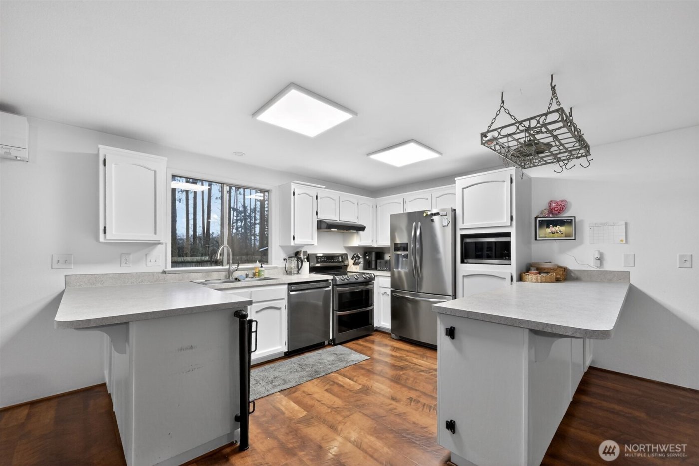 2270 Wellman Place , Oak Harbor, WA 98277