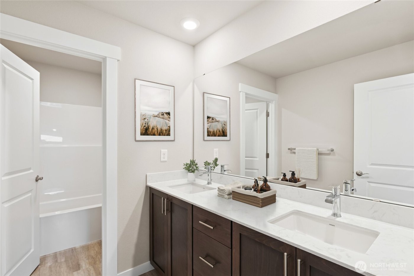 691 SE 12th Place #26, North Bend, WA 98045