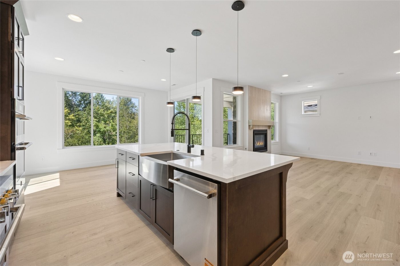 19515 81st Place NE #1, Kenmore, WA 98028