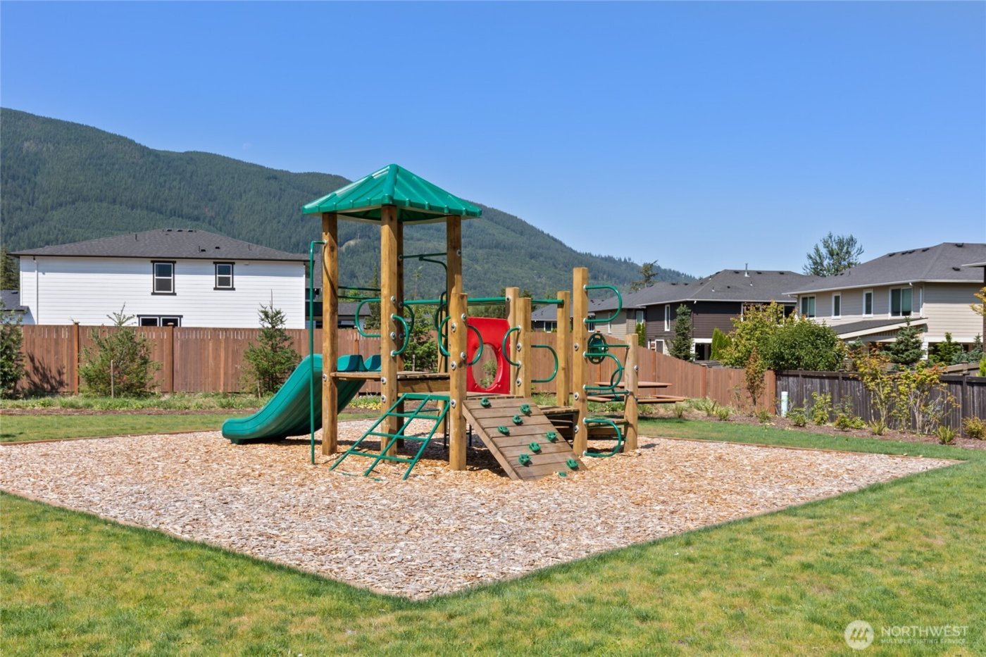 612 SE 11th Place #10, North Bend, WA 98045