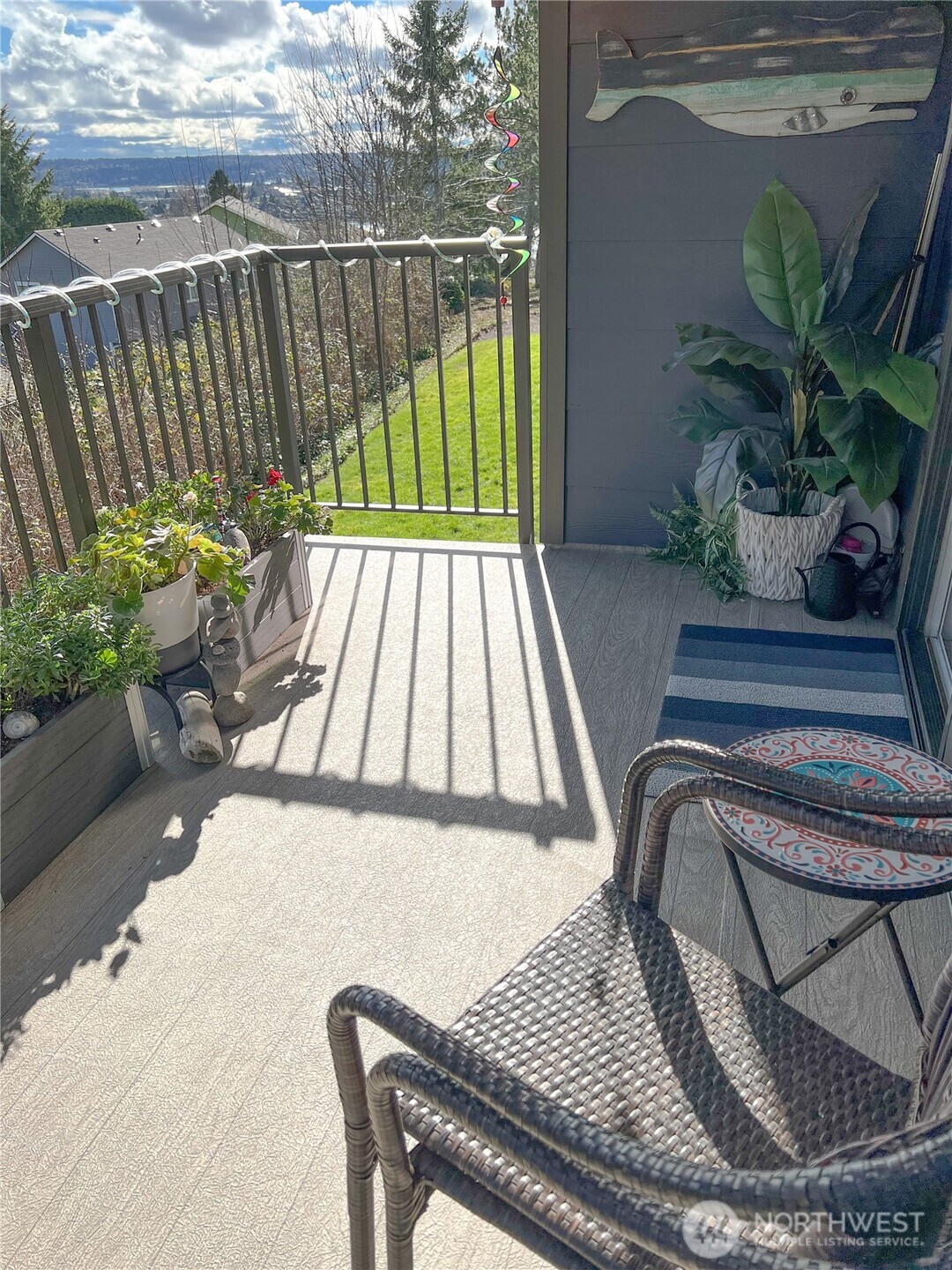 3390 Narrows Lane NE #101, Bremerton, WA 98310