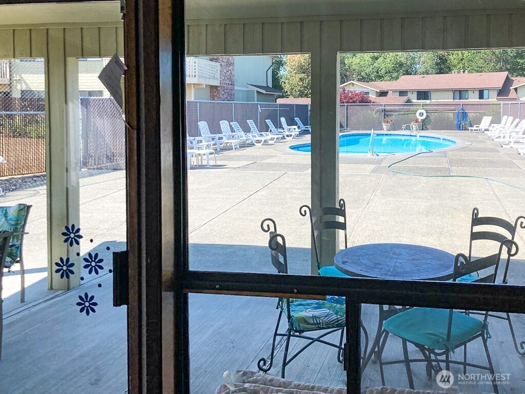 3390 Narrows Lane NE #101, Bremerton, WA 98310