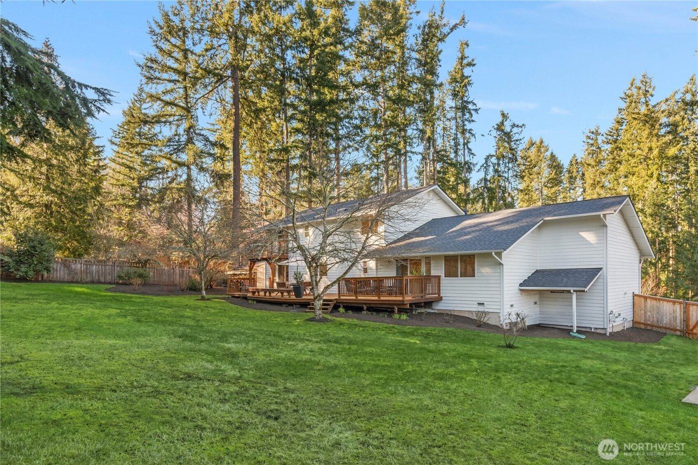 23039 SE 37th Street , Sammamish, WA 98075