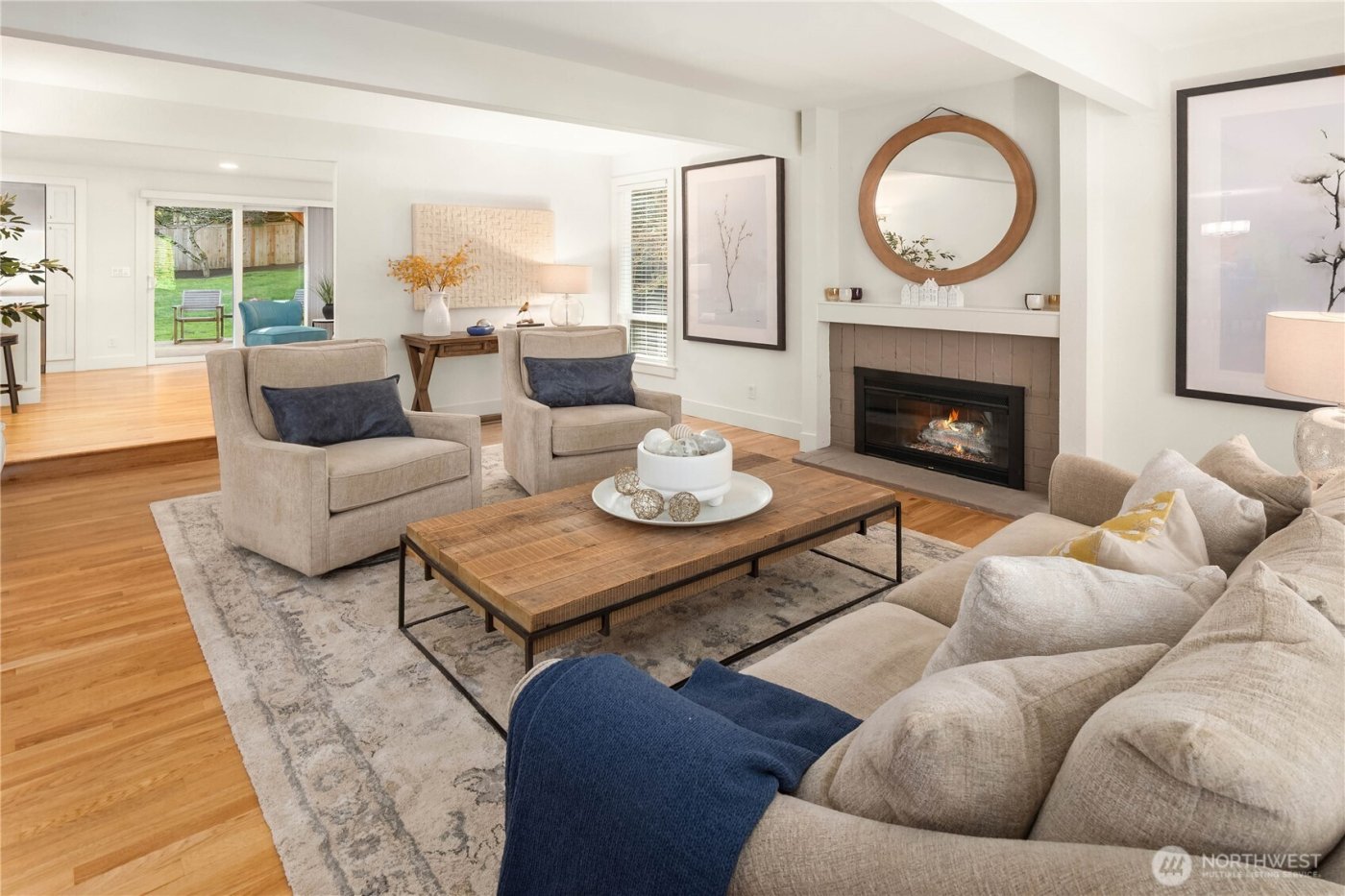 23039 SE 37th Street , Sammamish, WA 98075