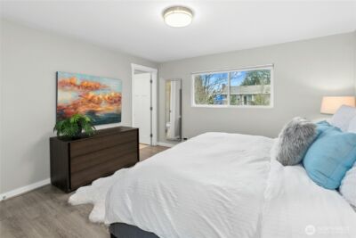 12563 SE 71st Street , Newcastle, WA 98056 - Photo 13