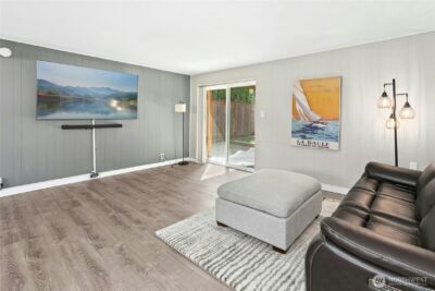 12563 SE 71st Street , Newcastle, WA 98056 - Photo 19