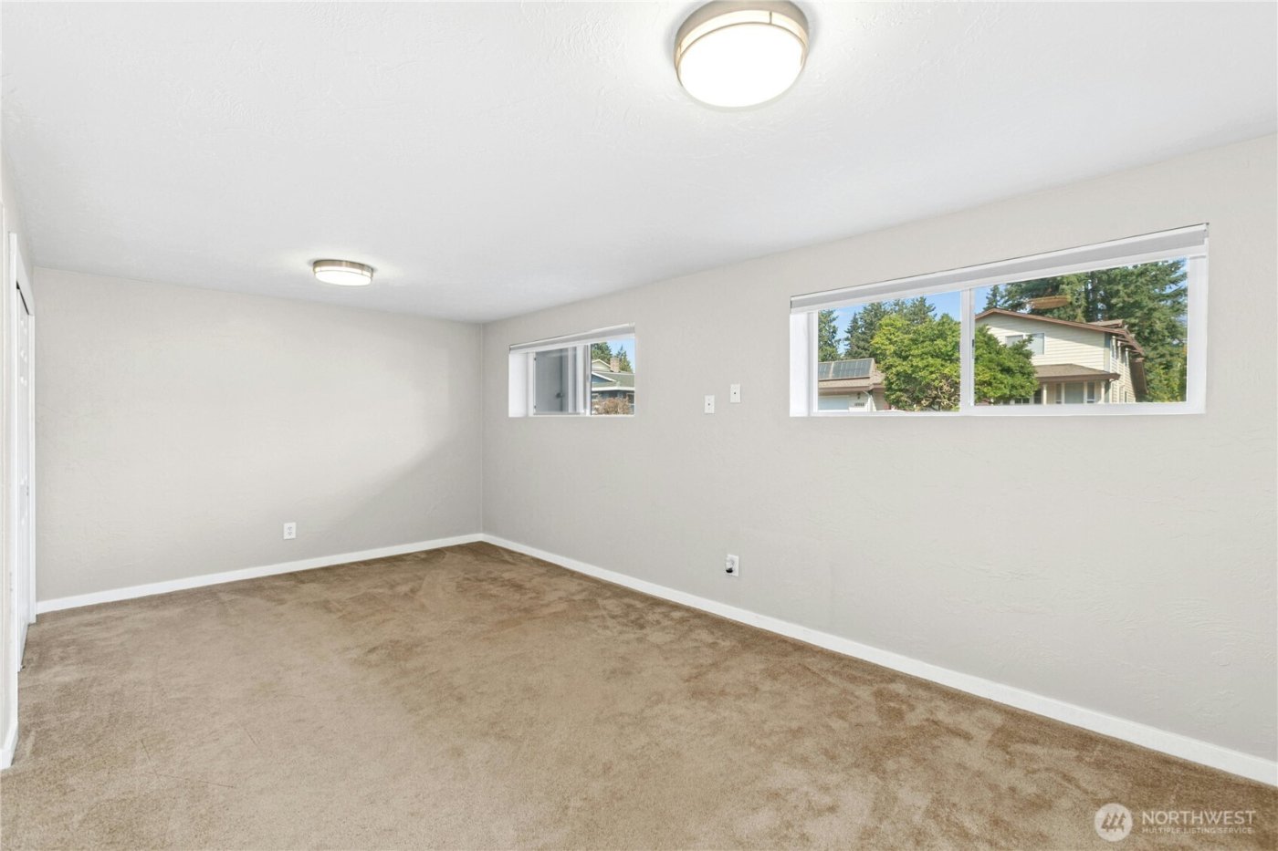 12563 SE 71st Street , Newcastle, WA 98056