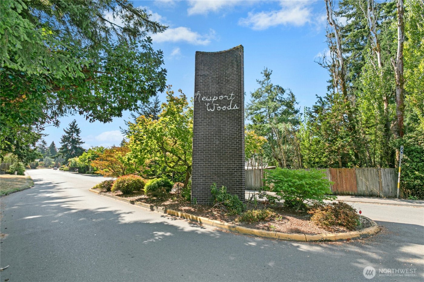 12563 SE 71st Street , Newcastle, WA 98056