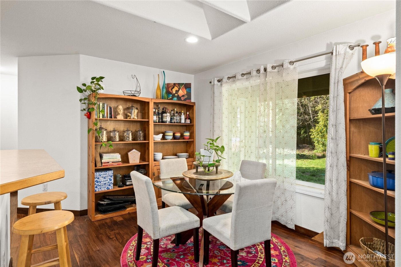 4710 17th Ave NW , Olympia, WA 98502