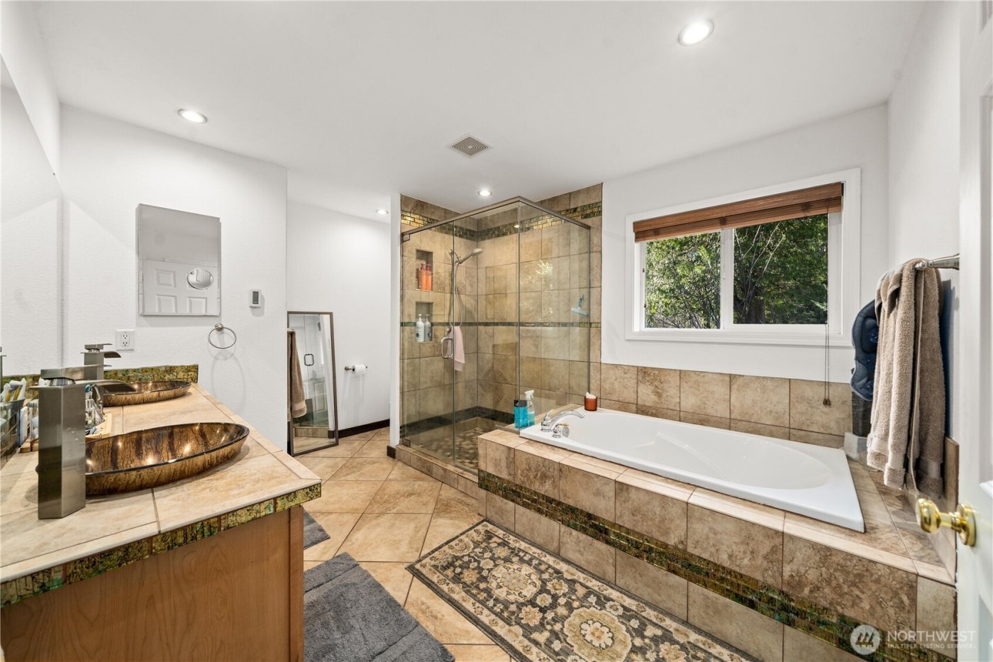 4710 17th Ave NW , Olympia, WA 98502