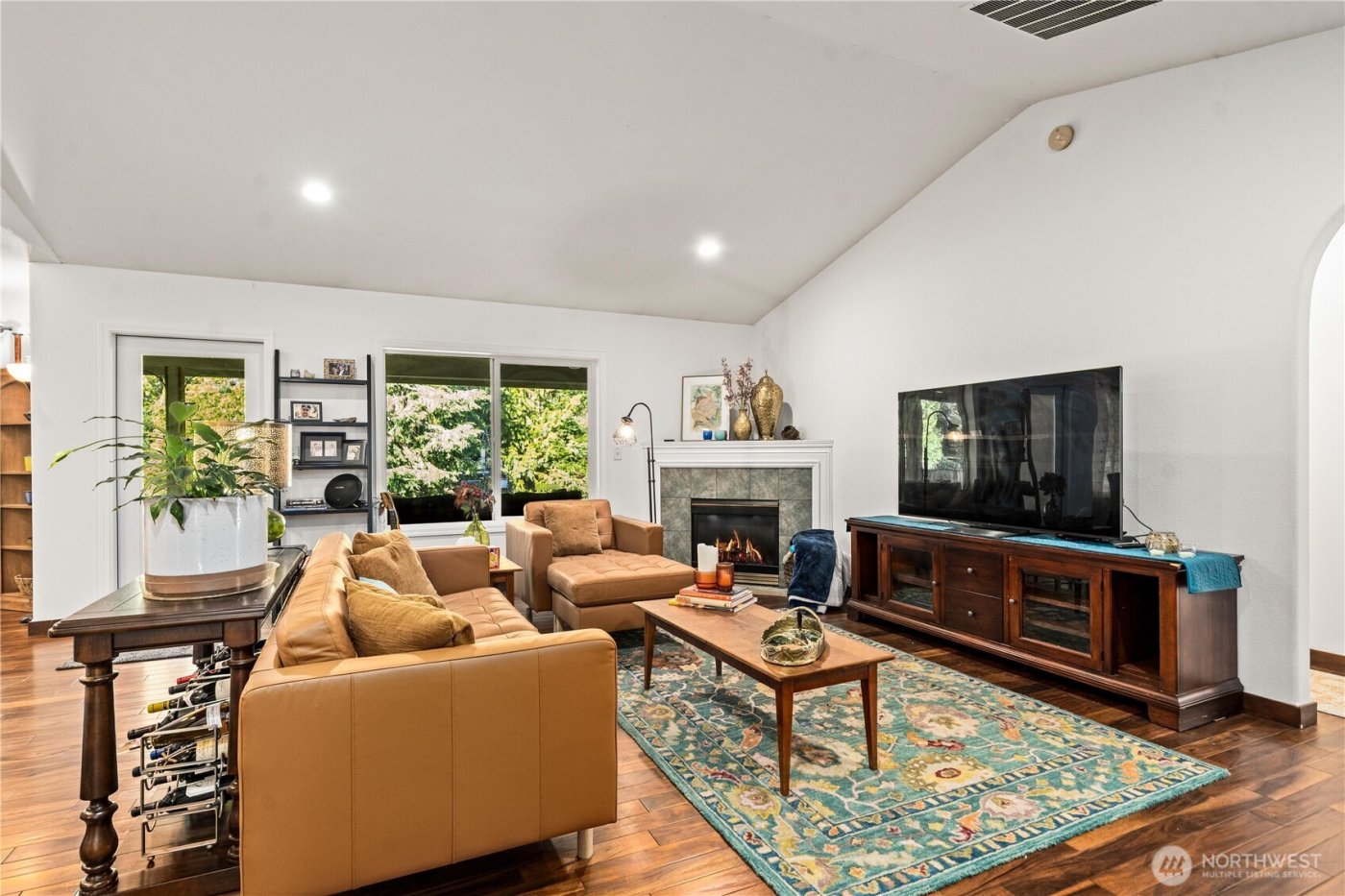 4710 17th Ave NW , Olympia, WA 98502