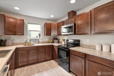 1017 W Main Street #C102, Monroe, WA 98272 - Photo 6