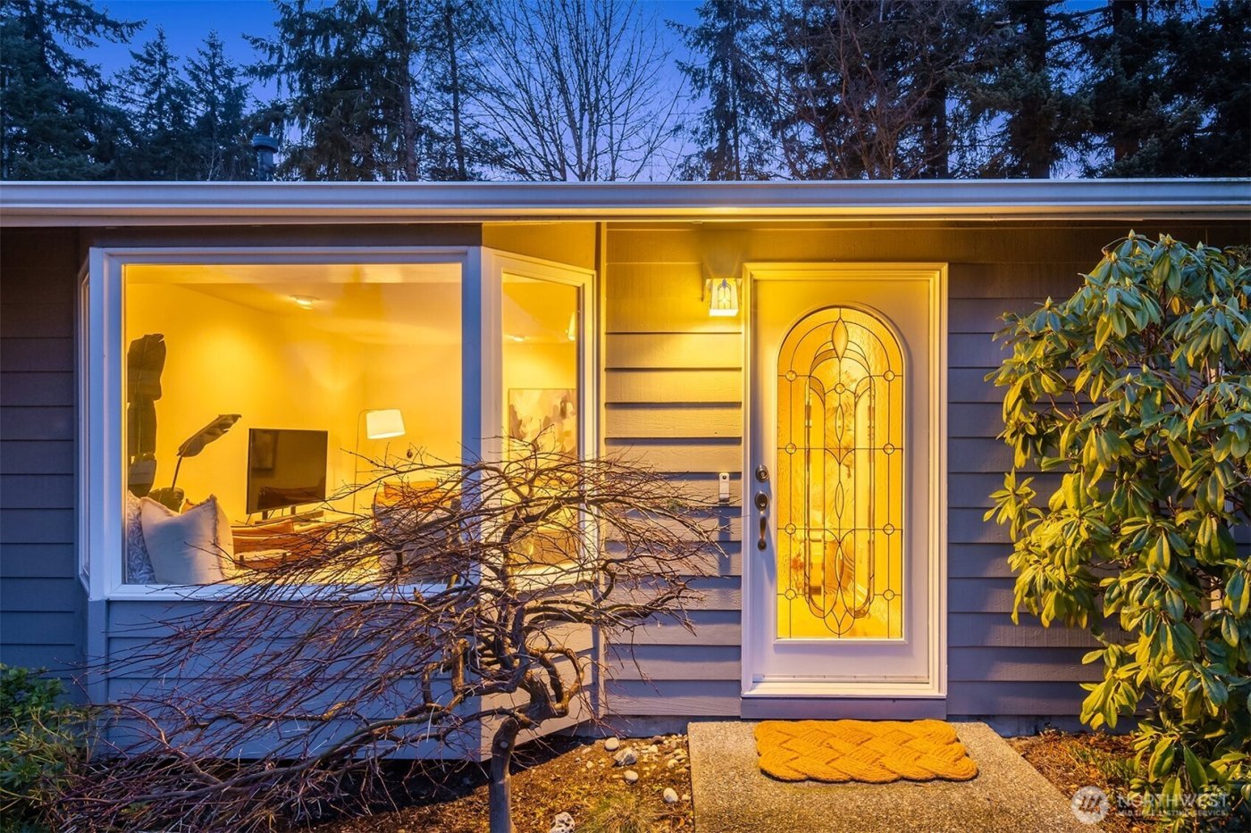 19814 10th Drive SE, Bothell, WA 98012-7701