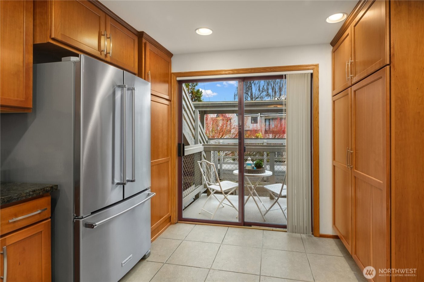 6121 NE 175th Street #A308, Kenmore, WA 98028