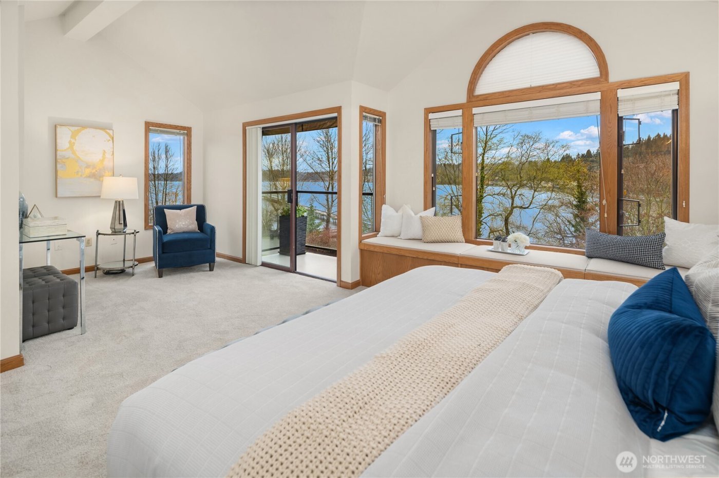 6121 NE 175th Street #A308, Kenmore, WA 98028