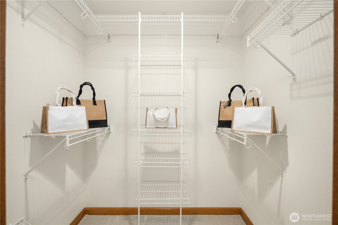 6121 NE 175th Street #A308, Kenmore, WA 98028