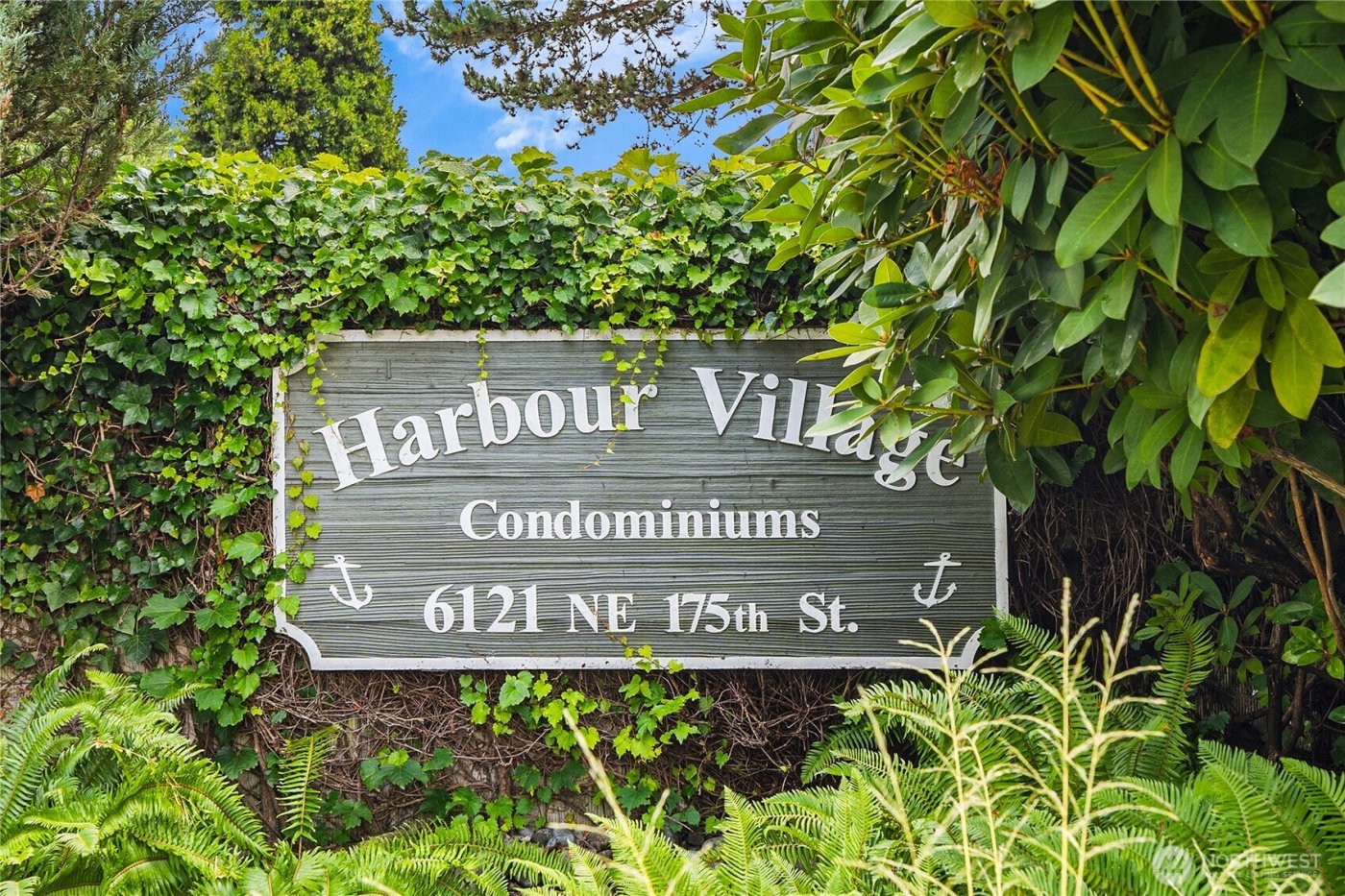 6121 NE 175th Street #A308, Kenmore, WA 98028