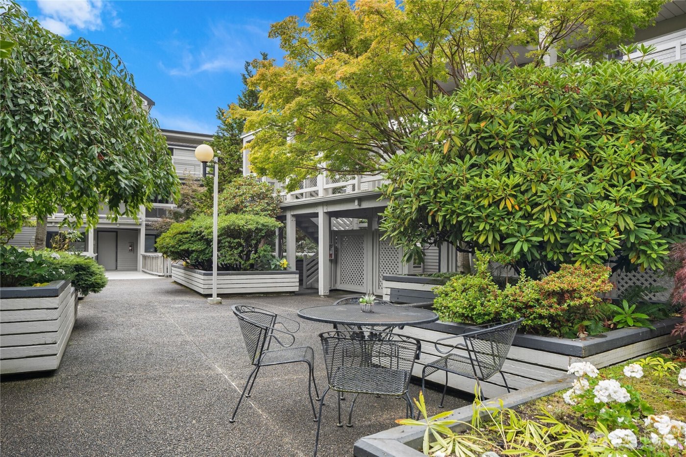 6121 NE 175th Street #A308, Kenmore, WA 98028