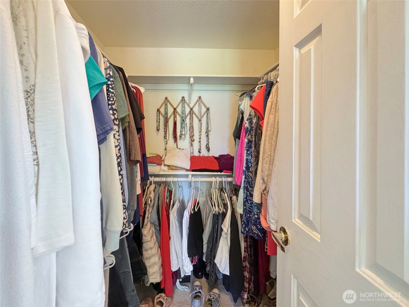 77 A Road Less Traveled , Sequim, WA 98382