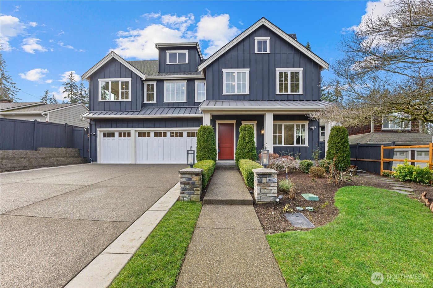 2121 109th Avenue SE, Bellevue, WA 98004