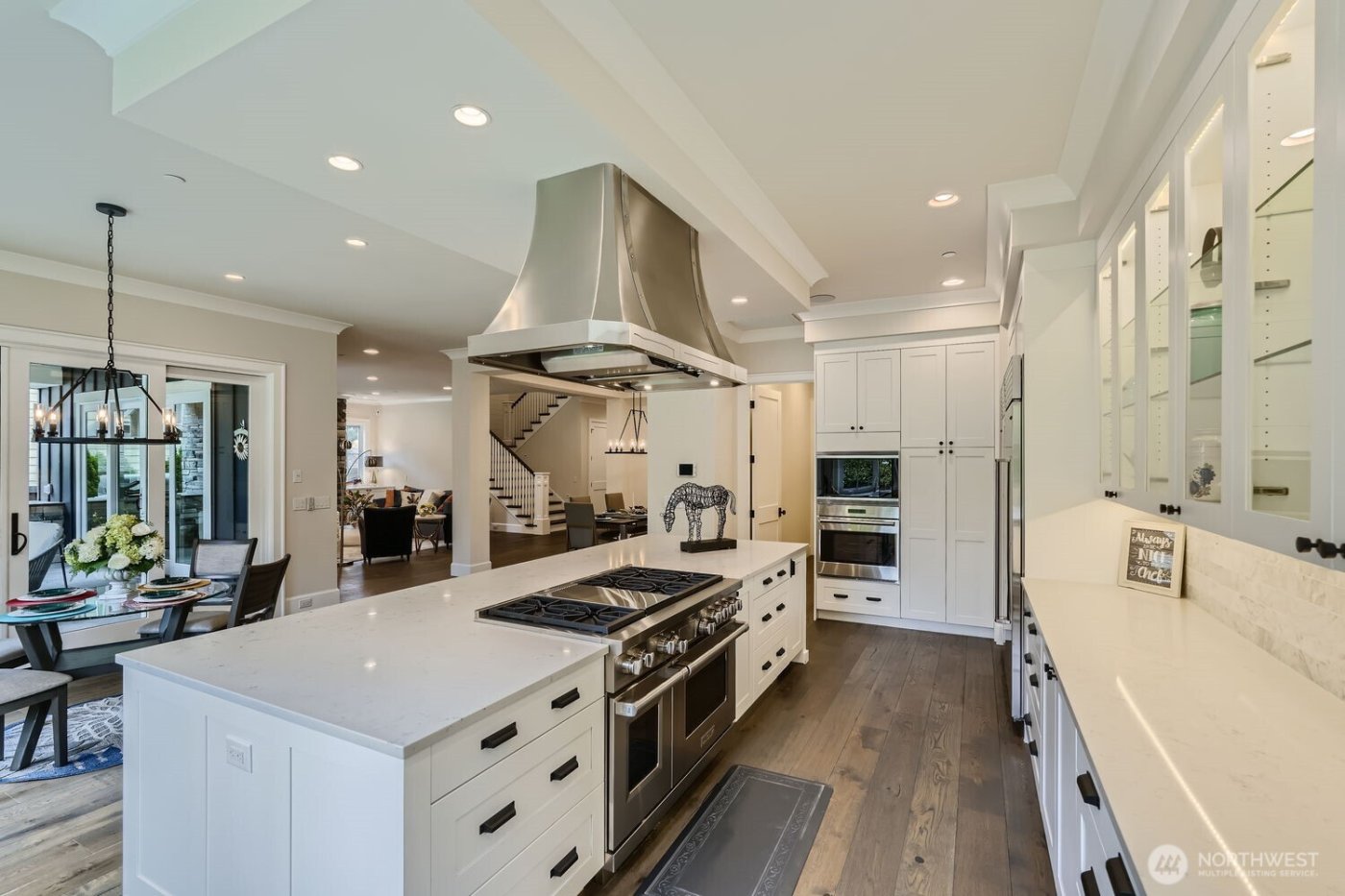 2121 109th Avenue SE, Bellevue, WA 98004