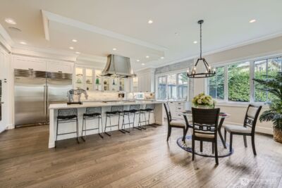 2121 109th Avenue SE, Bellevue, WA 98004 - Photo 11