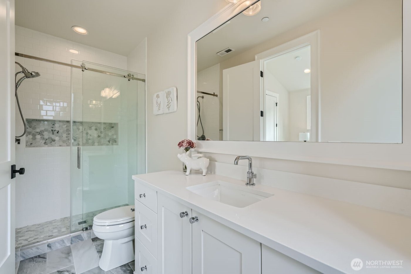 2121 109th Avenue SE, Bellevue, WA 98004