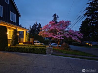 2121 109th Avenue SE, Bellevue, WA 98004 - Photo 31