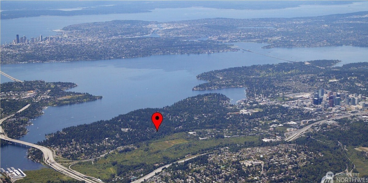 2121 109th Avenue SE, Bellevue, WA 98004