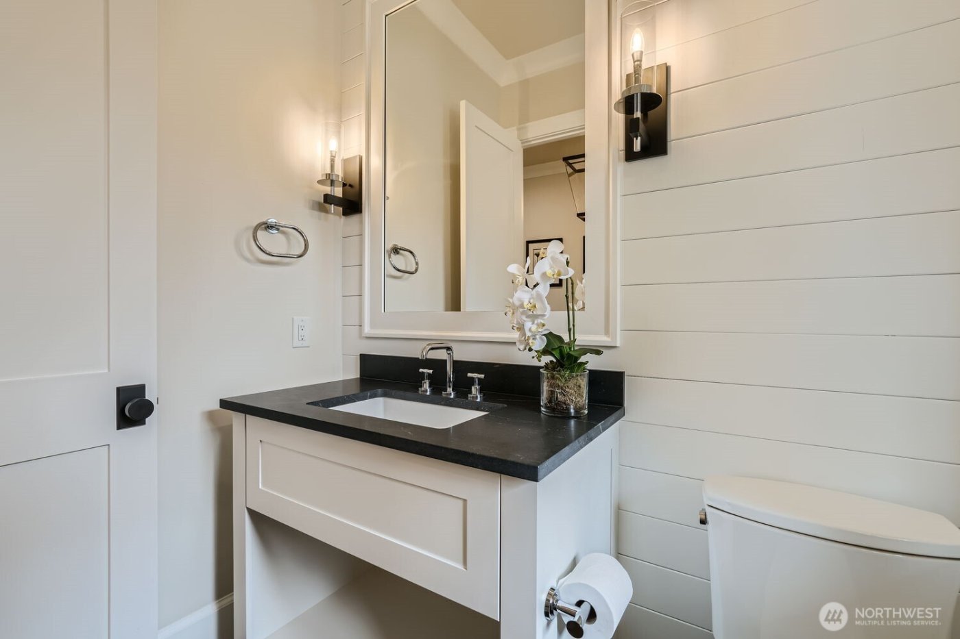 2121 109th Avenue SE, Bellevue, WA 98004