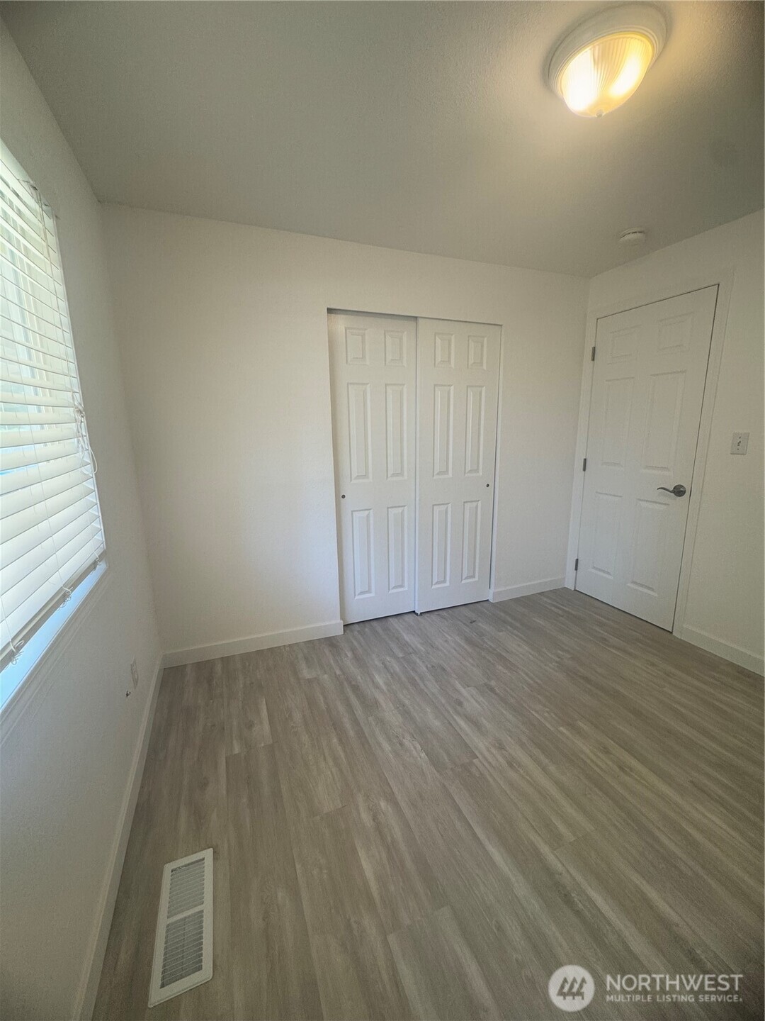 23341 SE 266th Street , Maple Valley, WA 98038