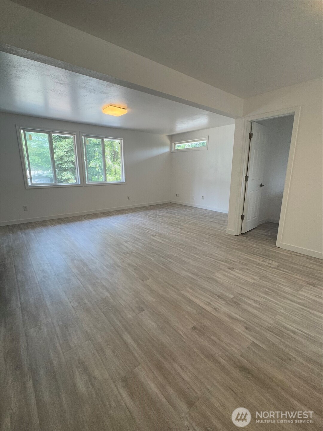 23341 SE 266th Street , Maple Valley, WA 98038