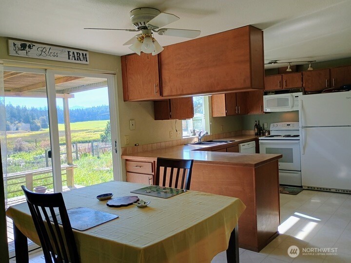 3295 Hastings Avenue , Port Townsend, WA 98368