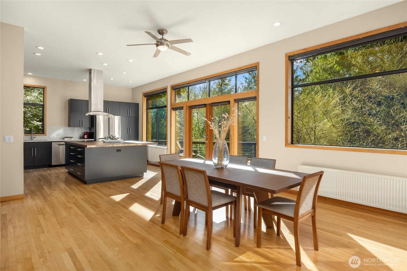 5384 Crystal Springs Drive NE, Bainbridge Island, WA 98110