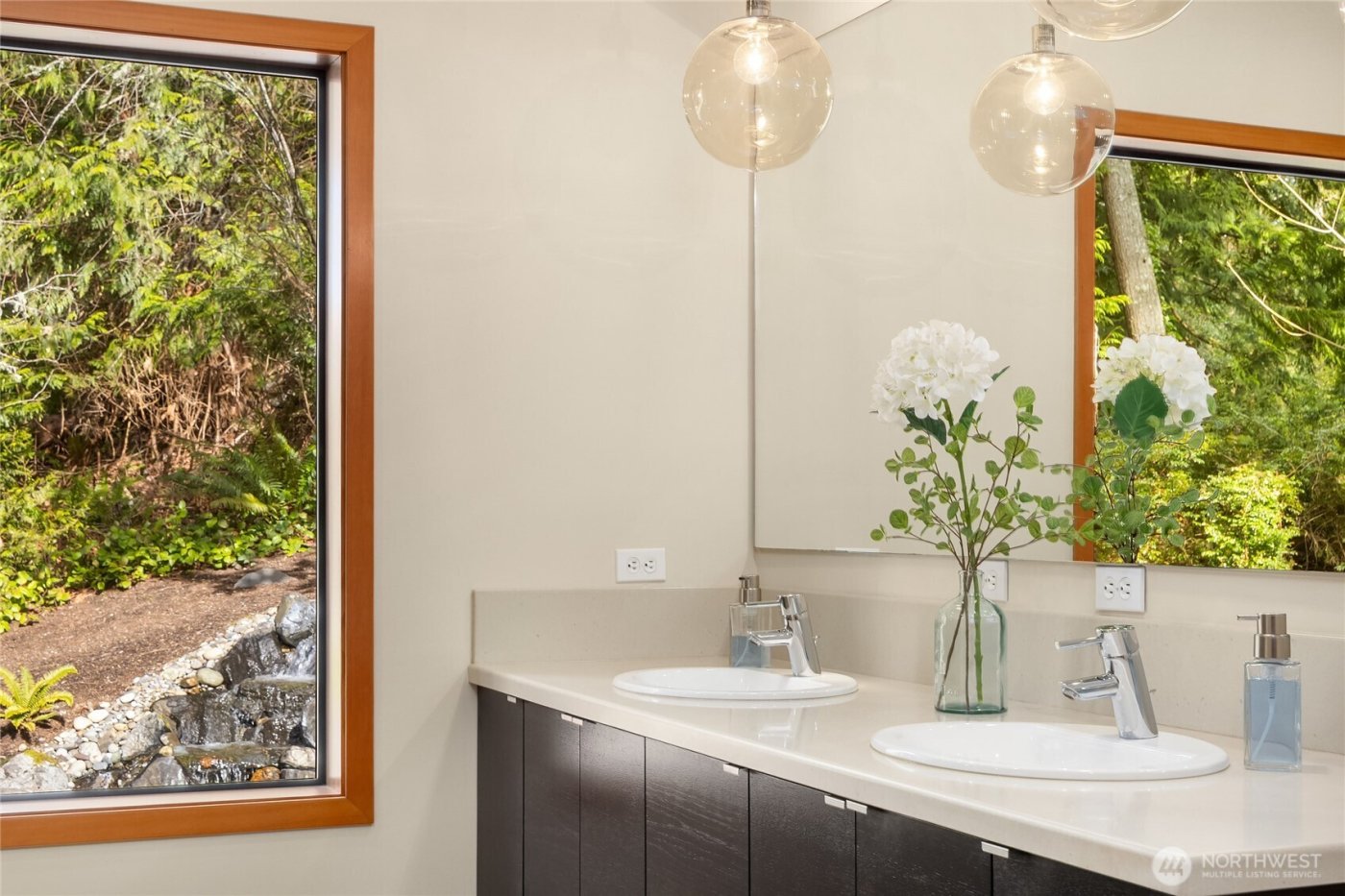 5384 Crystal Springs Drive NE, Bainbridge Island, WA 98110