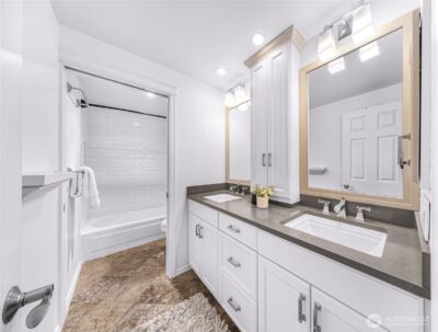 3228 21st Avenue W #300, Seattle, WA 98199 - Photo 14