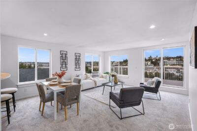 3228 21st Avenue W #300, Seattle, WA 98199 - Photo 2