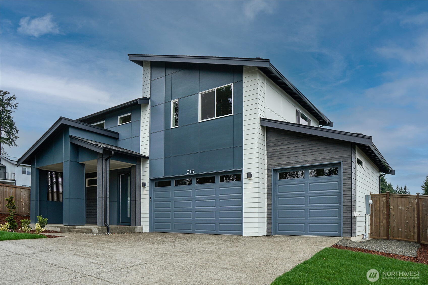 316 SW 365th Street #6, Federal Way, WA 98023