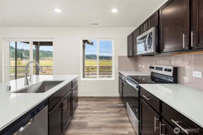 1356 Salzer Creek Drive , Centralia, WA 98531 - Photo 12