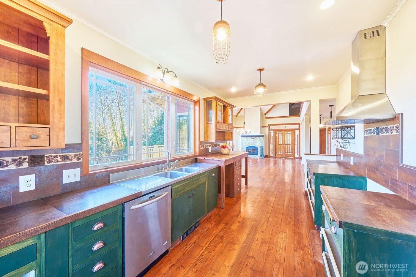 2147 Klahanee Drive , Ilwaco, WA 98624