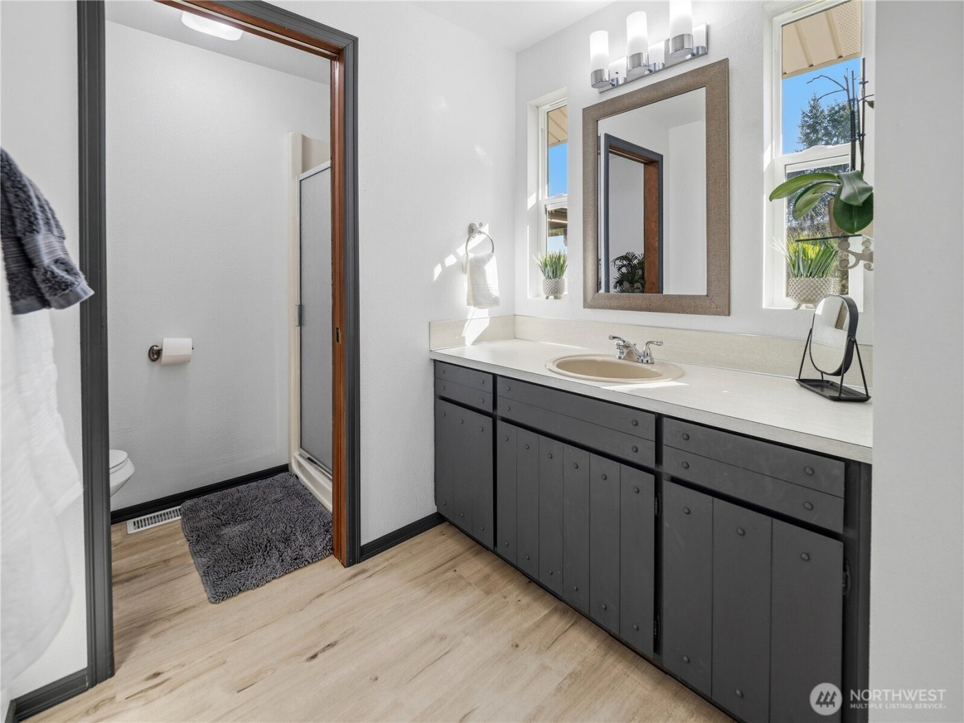 18703 SE 384th Street , Auburn, WA 98092