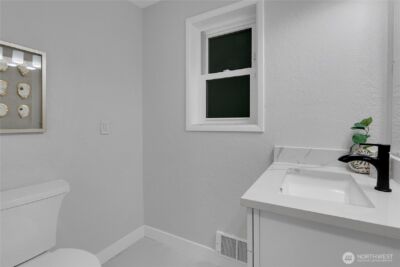 13018 27th Avenue NE, Seattle, WA 98125 - Photo 16