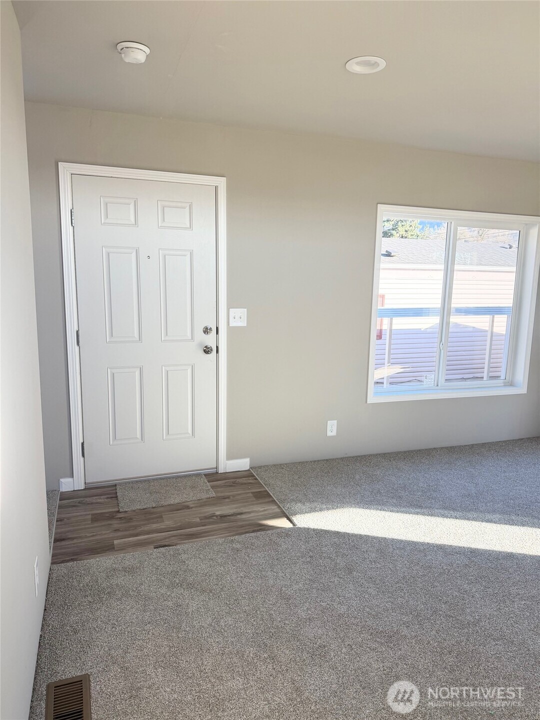 2009 Lewis River Road #1, Woodland, WA 98674