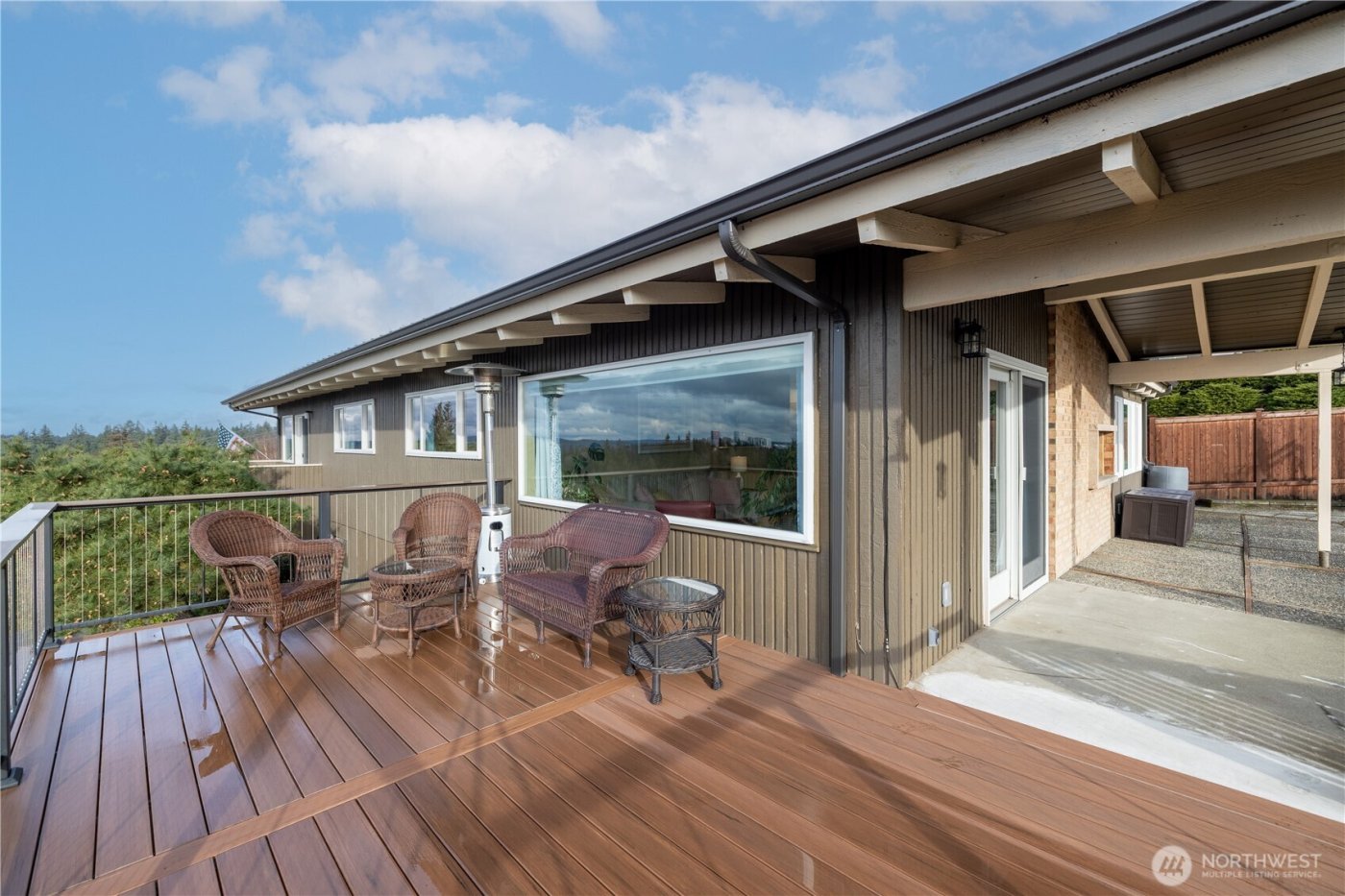 13635 SE 43rd Street , Bellevue, WA 98006