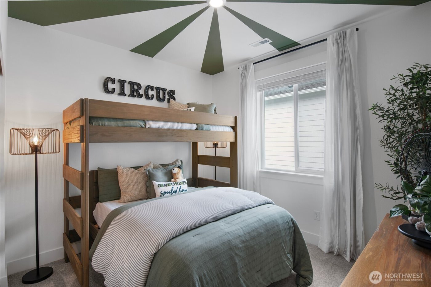 618 Gooseberry Place , Sequim, WA 98382