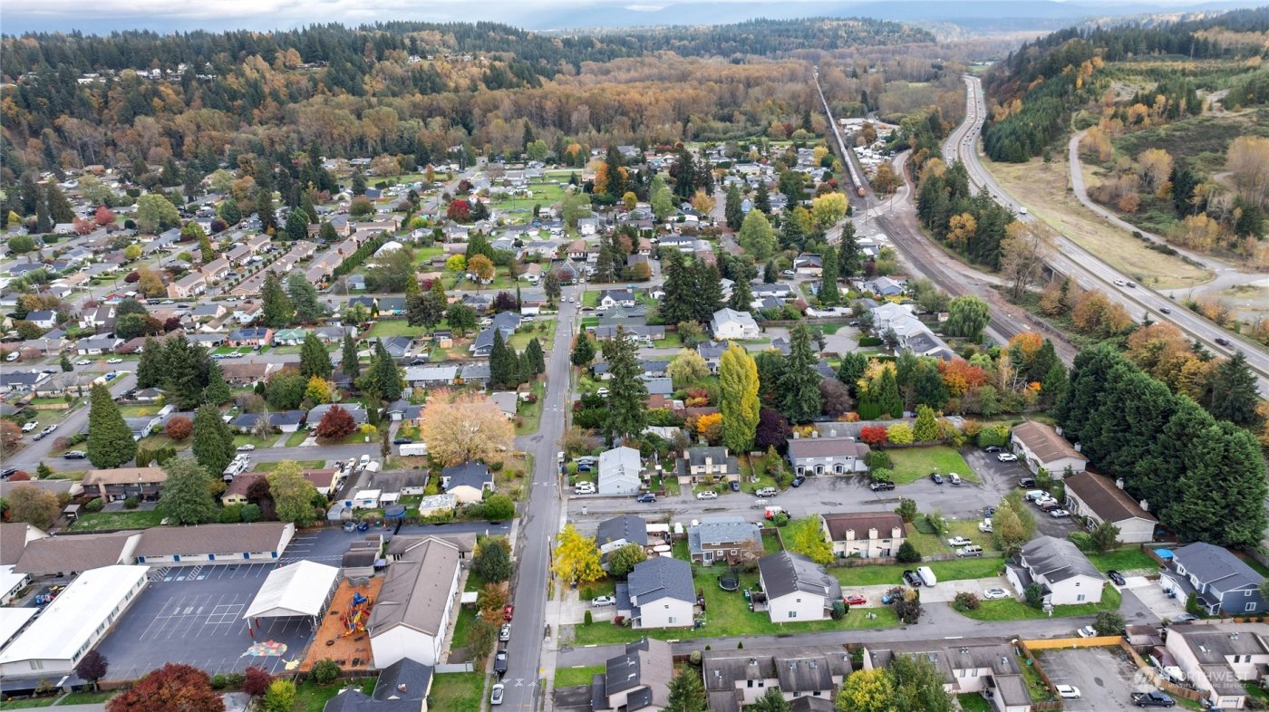 1302 3rd Street SE #1, Auburn, WA 98002