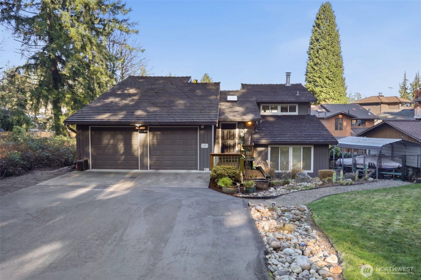 22534 SE 304th Place , Black Diamond, WA 98010