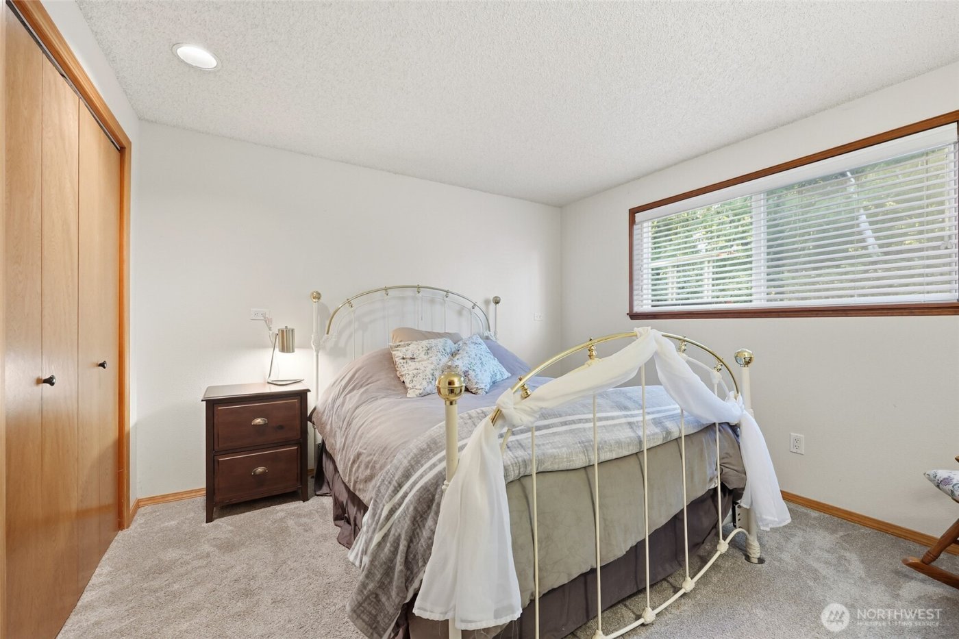 22534 SE 304th Place , Black Diamond, WA 98010